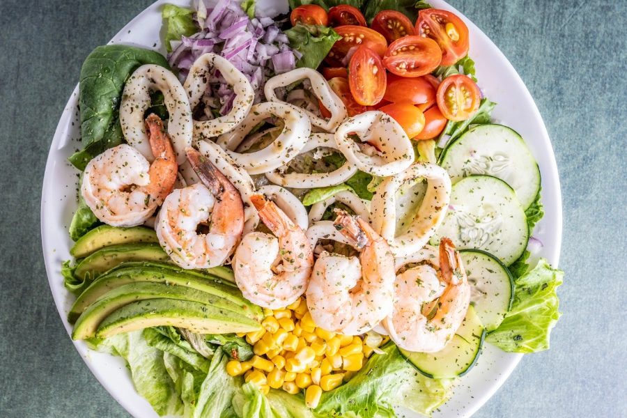 Ensalada de Calamares y Camarones